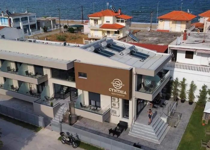 Cynthia Apartahotel 3*